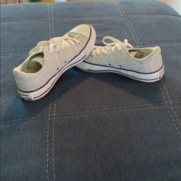 Grey Converse - Picture 1 of 3
